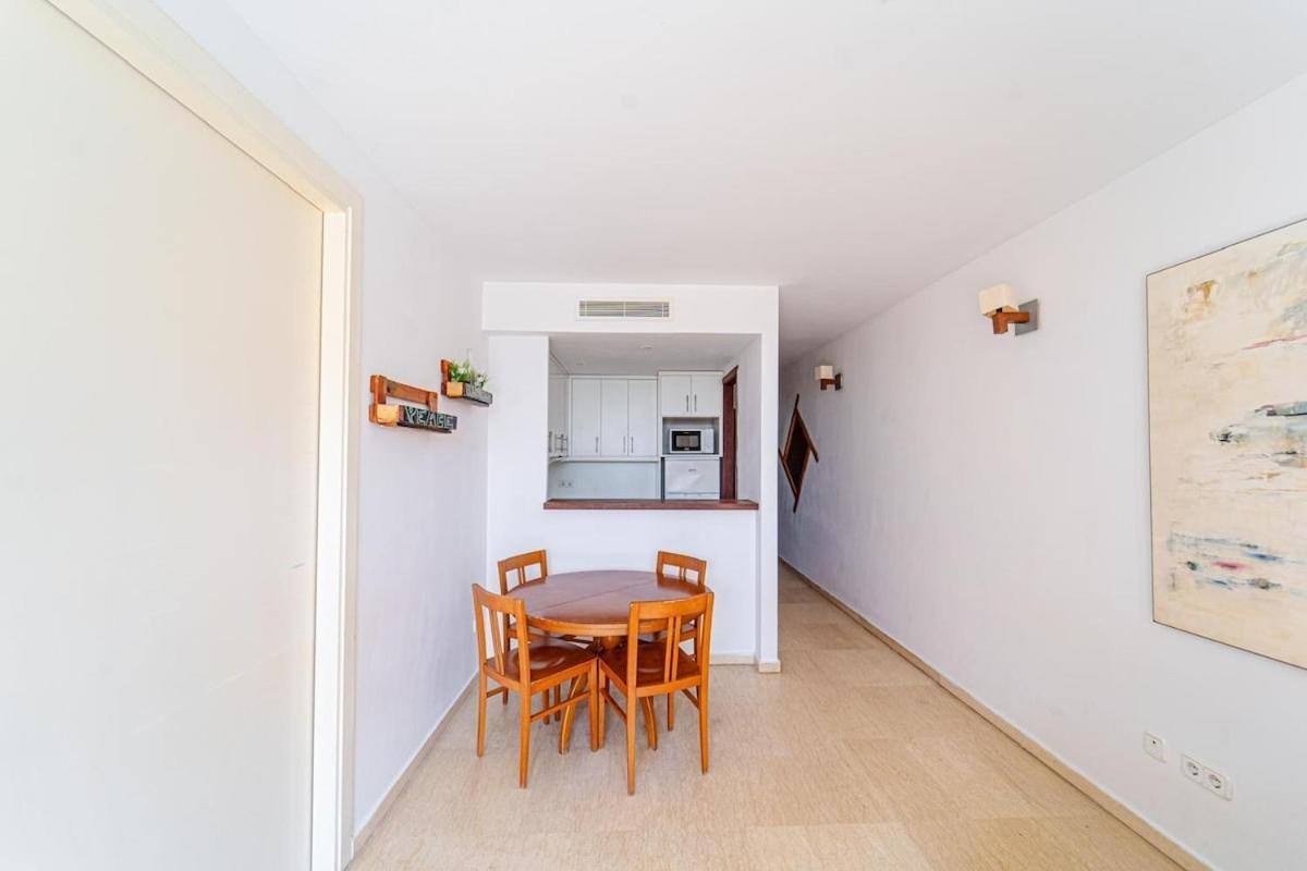 Amazing Seafront Den Bossa 3 BALEARIC ISLANDS
